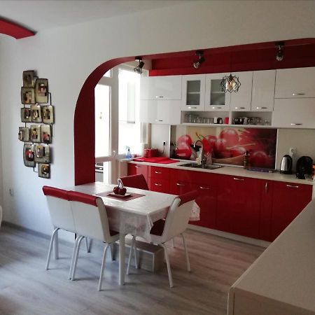 Apartment Ani Veliko Tărnovo Esterno foto