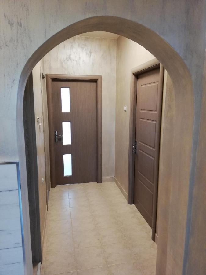 Apartment Ani Veliko Tărnovo Esterno foto