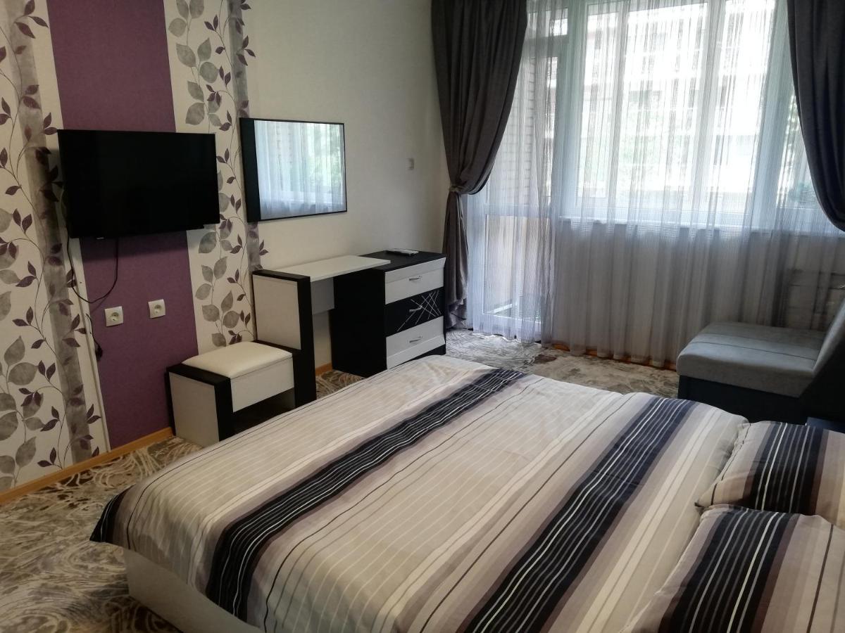 Apartment Ani Veliko Tărnovo Esterno foto
