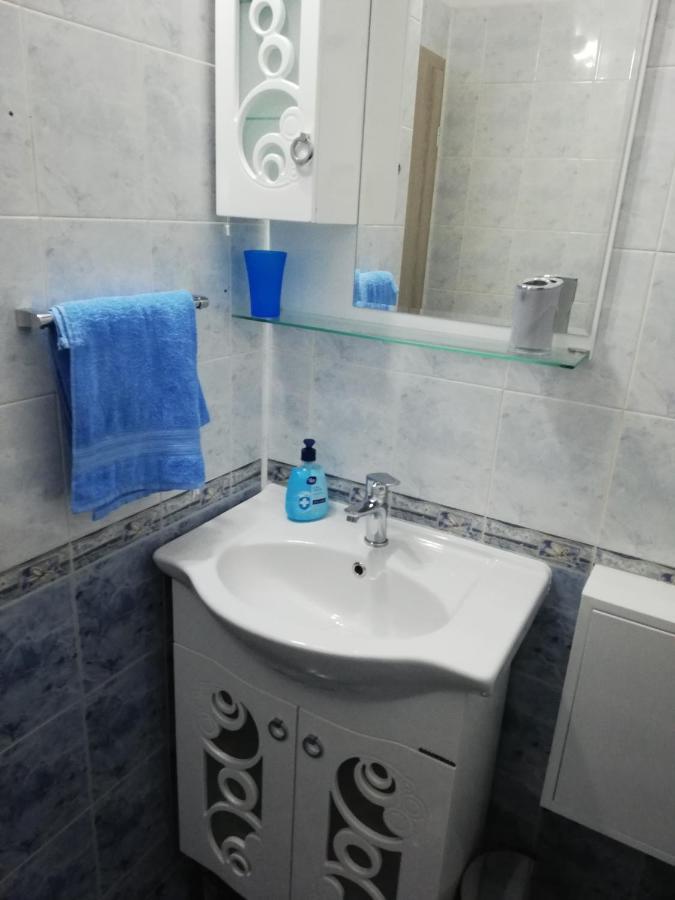 Apartment Ani Veliko Tărnovo Esterno foto