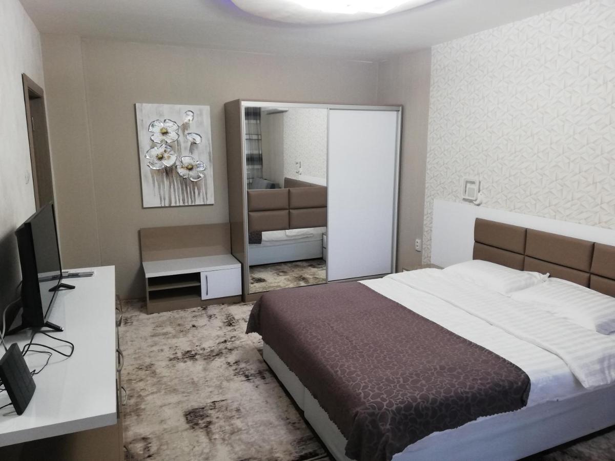 Apartment Ani Veliko Tărnovo Esterno foto