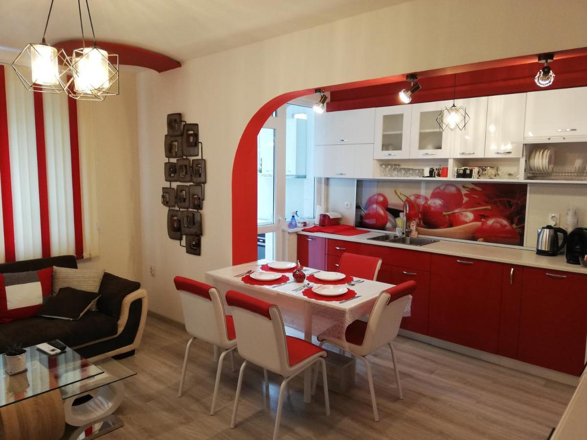 Apartment Ani Veliko Tărnovo Esterno foto
