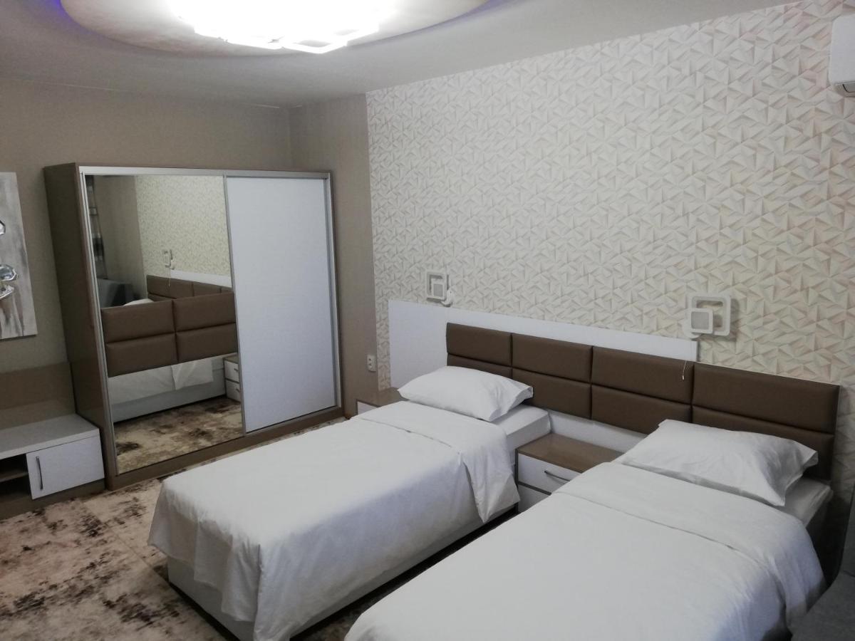 Apartment Ani Veliko Tărnovo Esterno foto