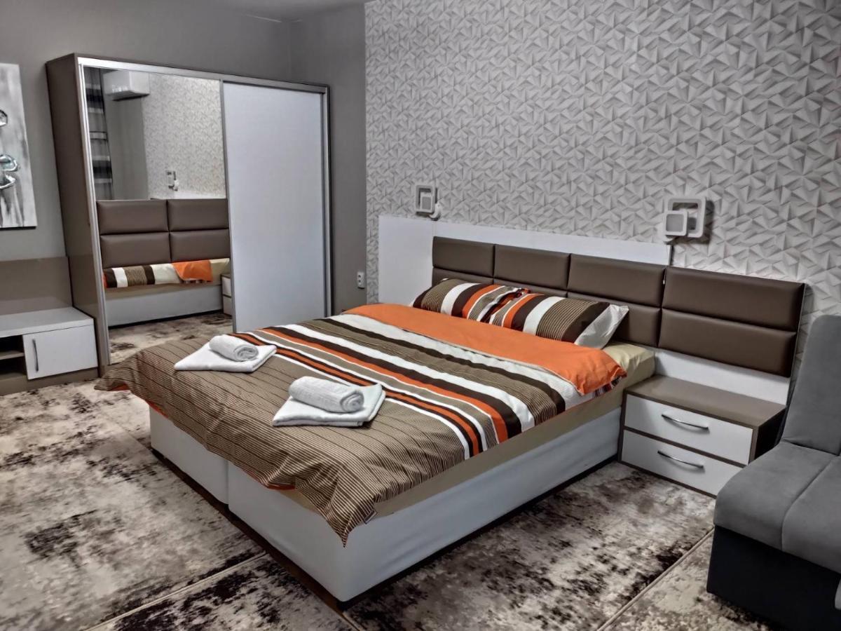 Apartment Ani Veliko Tărnovo Esterno foto